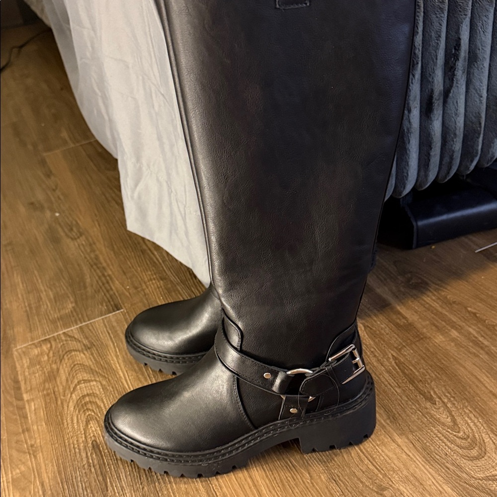 Black Leather Knee-High Boots